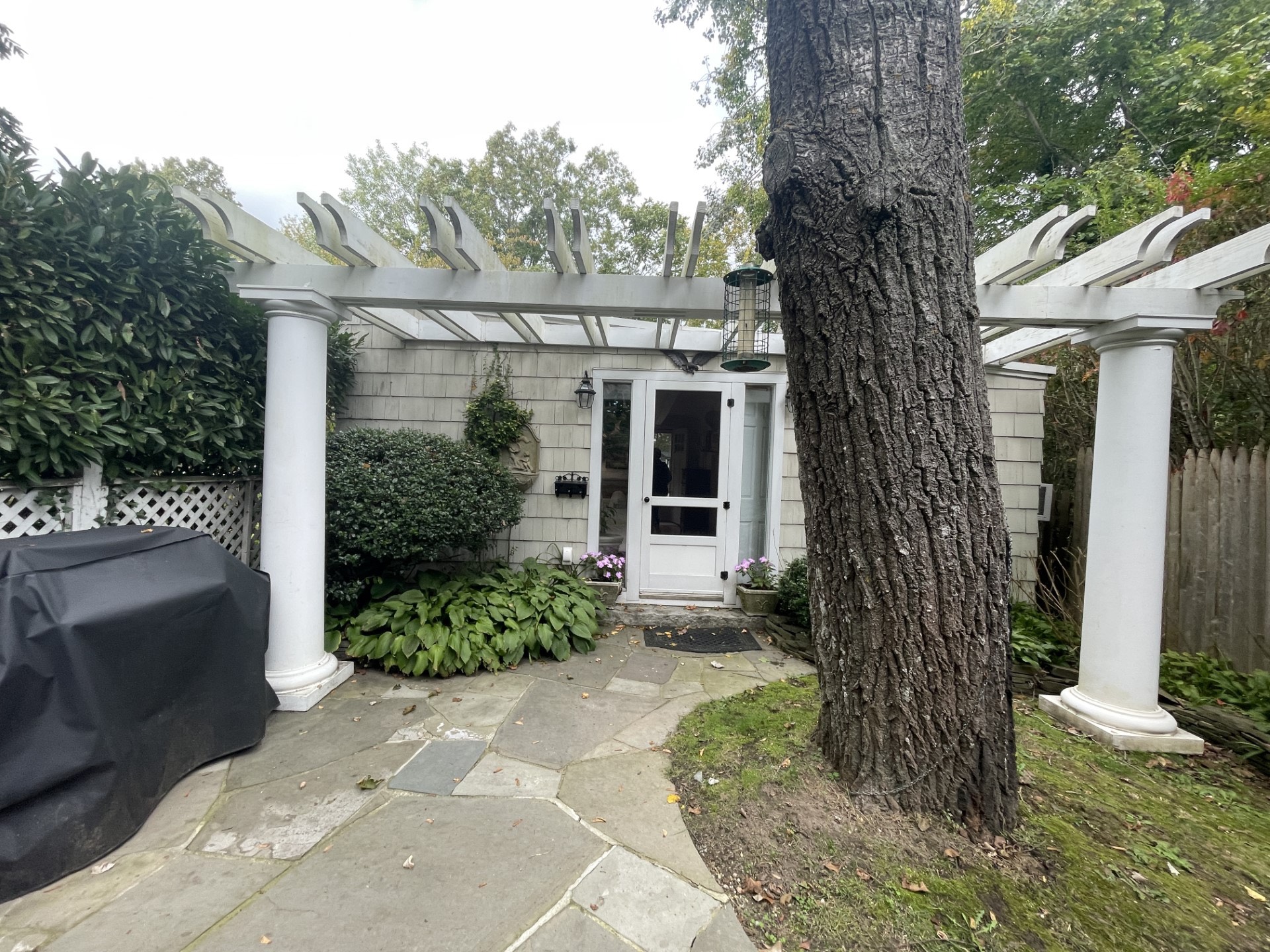 Cobb Road (Cottage), Water Mill