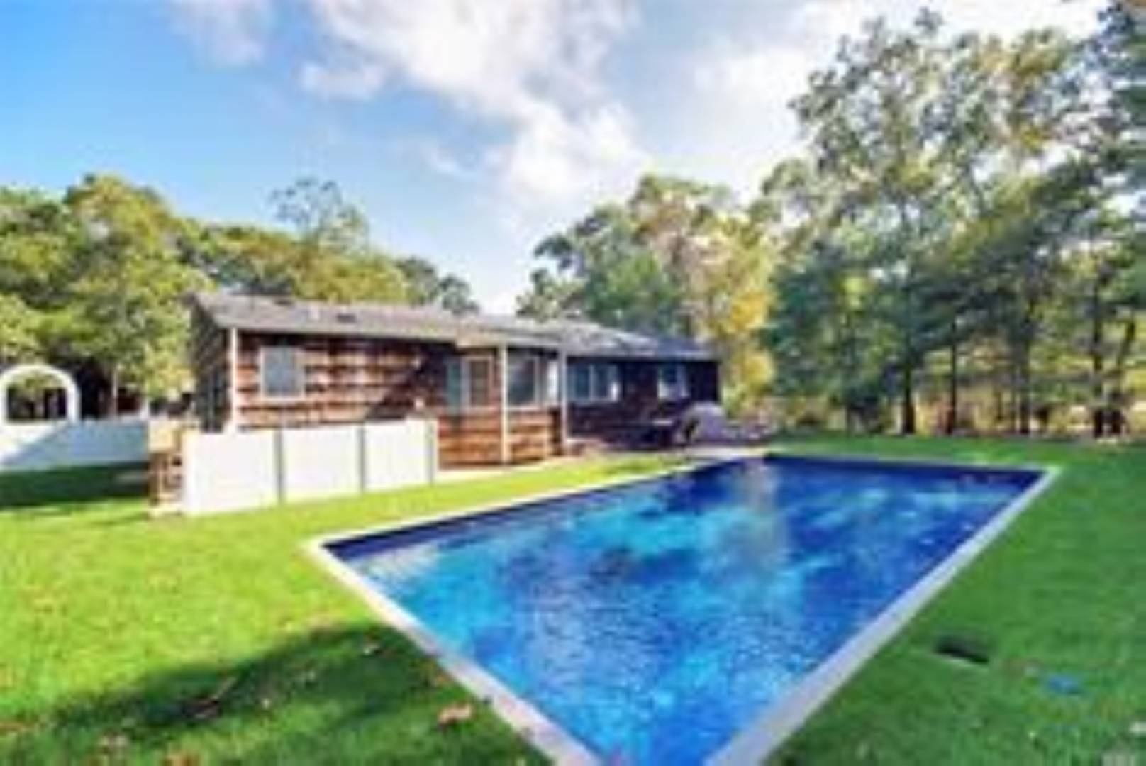 ROGERS AVE, Westhampton Beach Town & Country Real Estate