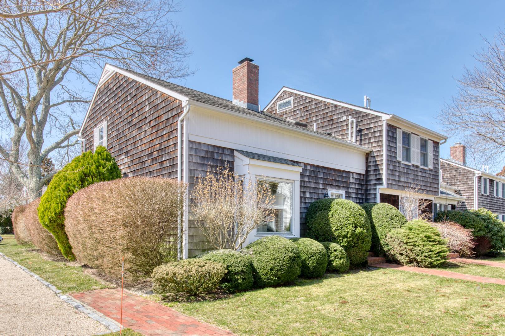 570 Hampton Road, Southampton, NY 11968 Town & Country Real Estate