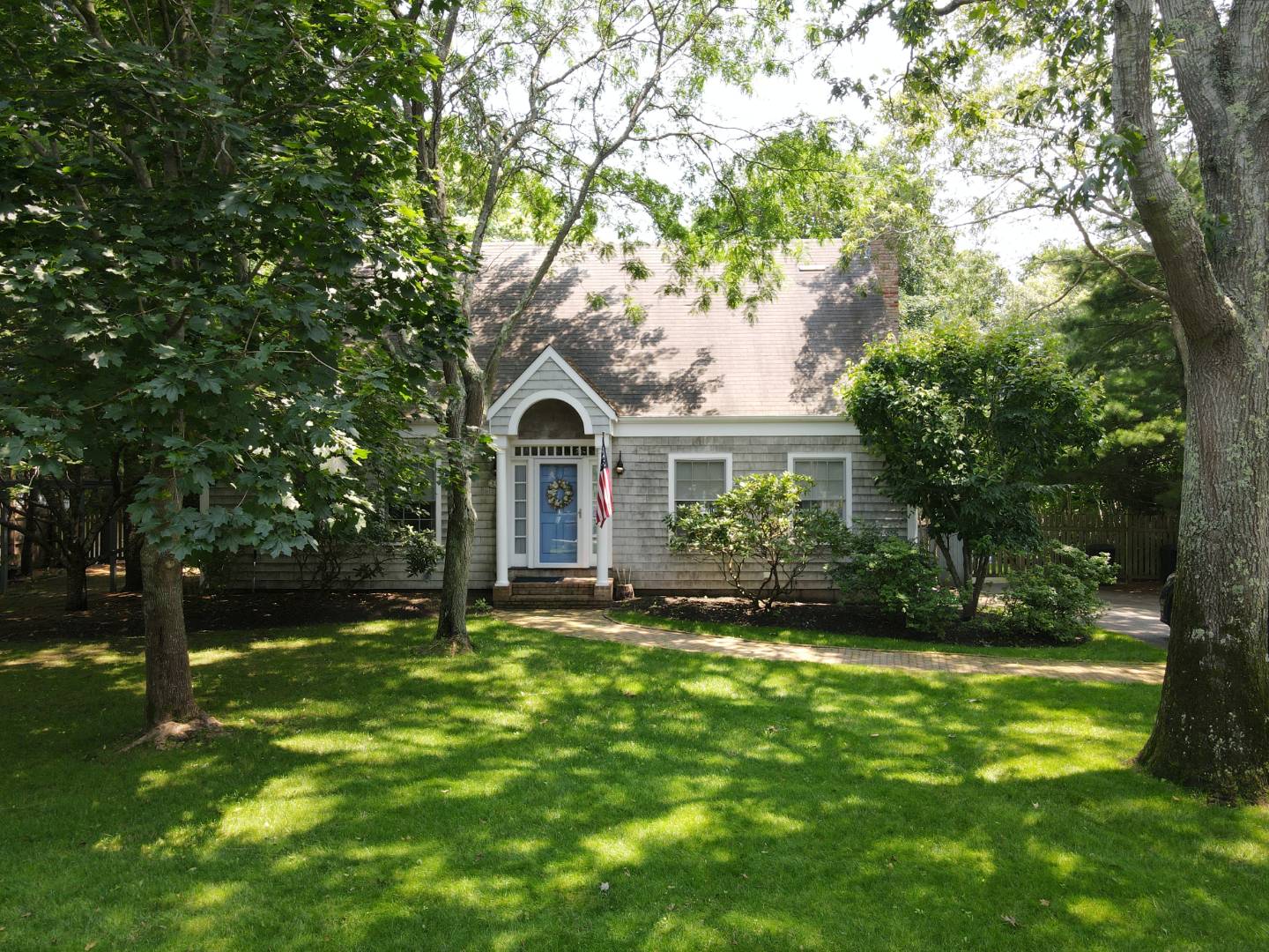 84 Gould Street, East Hampton, NY 11937 Town & Country Real Estate