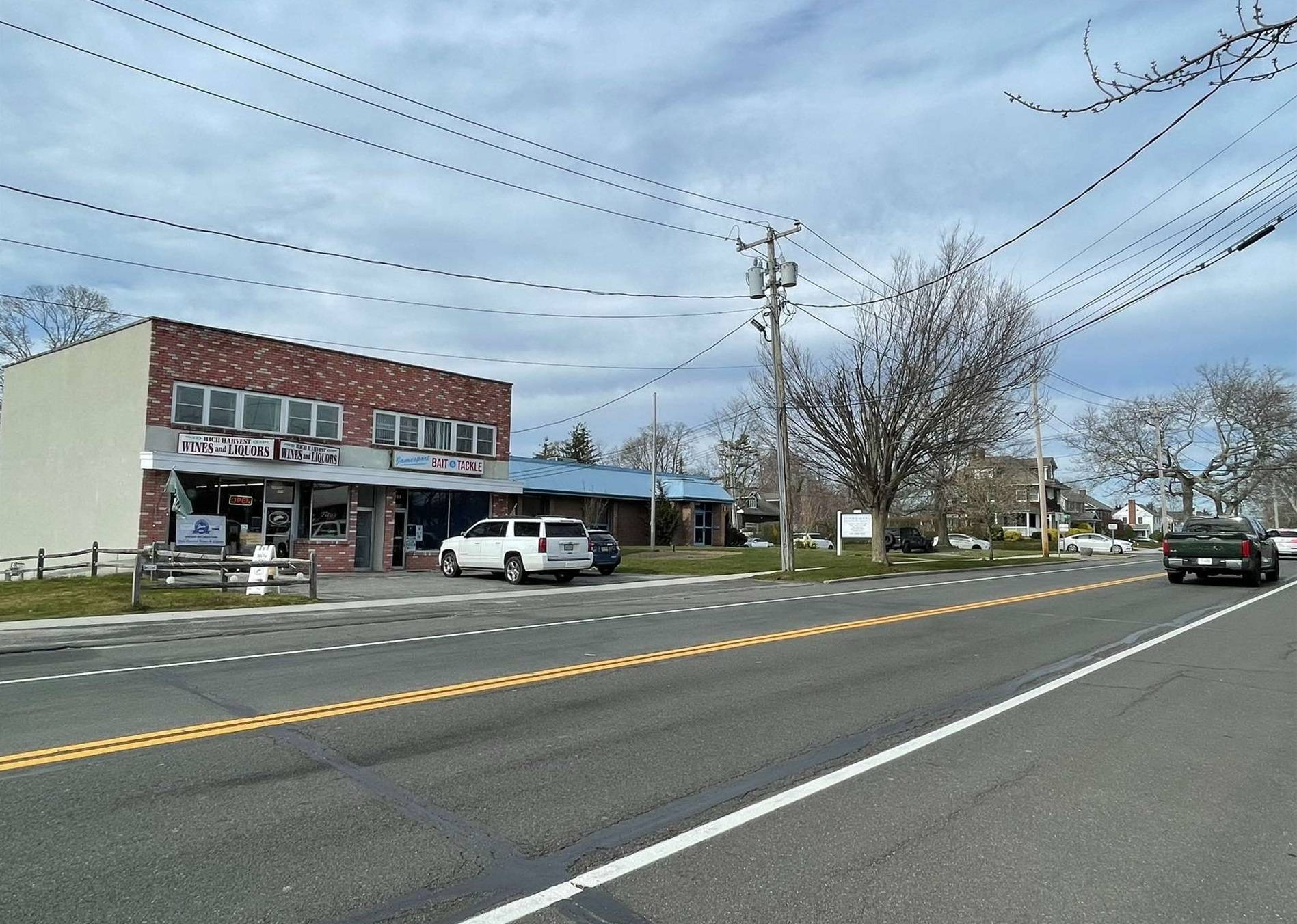 Main Road, Mattituck