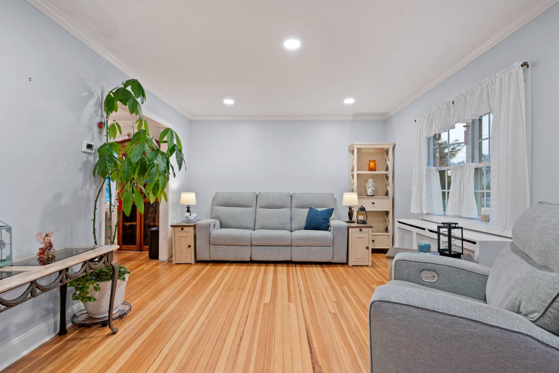 51 Marvin Street Patchogue Patchogue, NY 11772