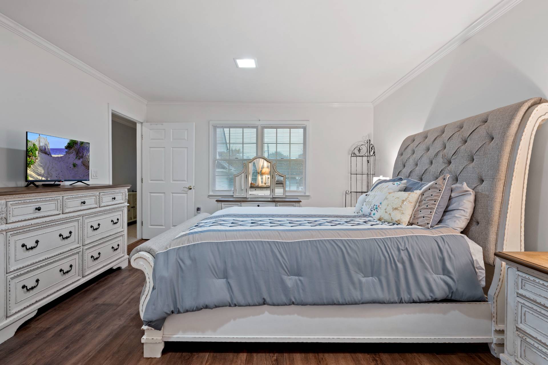 51 Marvin Street Patchogue Patchogue, NY 11772