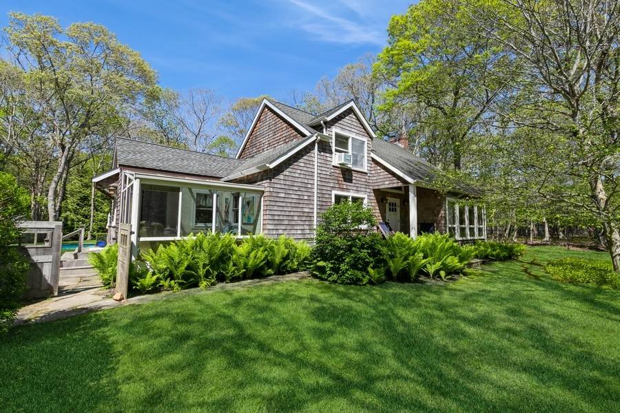 PARSONS CLOSE, East Hampton